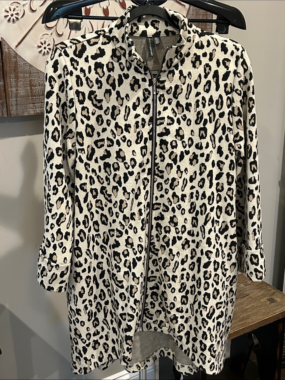 Shannon Passero Woman’s Size Small Animal Print Zip-Front High/Low Jacket